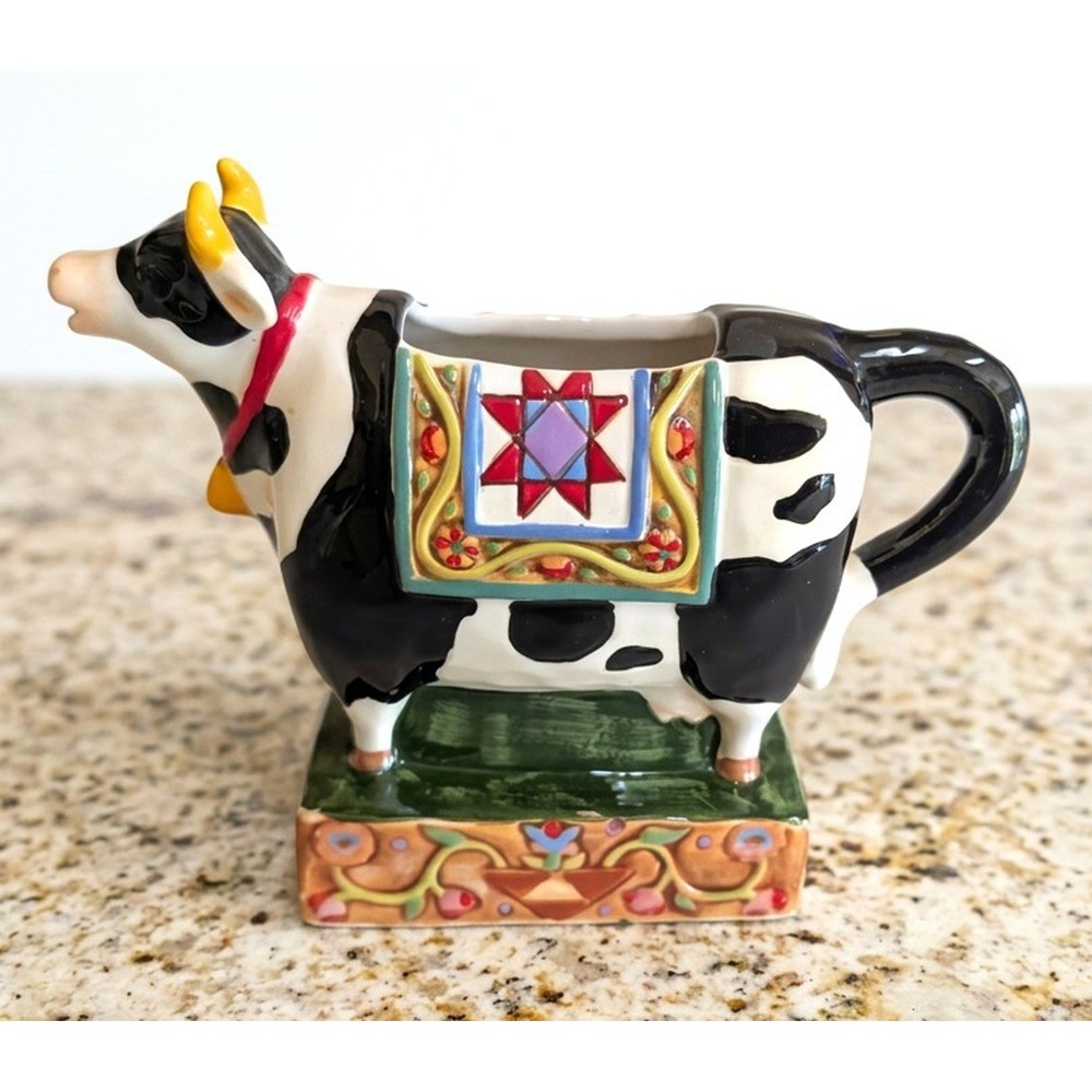 Jim Shore Designs Barnyard Ceramic Country Cow Creamer, Folk Art, 8 Oz, Flaw